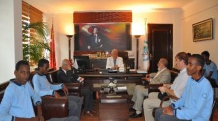 Somalili &Ouml;ğrencilerden Posbıyık&rsquo;a Ziyaret