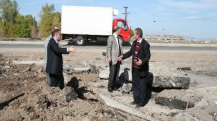 Aziziye Belediyesi&rsquo;nin Dadaşkent&rsquo;te Yaptığı Altyapı &Ccedil;alışmaları Neticesinde İl&ccedil;e Halkı Rahat Bir Nefes Aldı