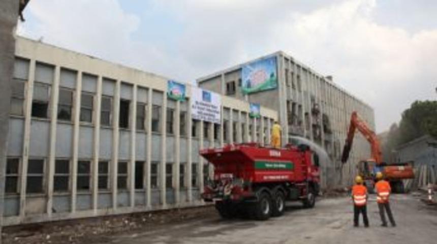 Sakarya&rsquo;da Yıkım Başladı