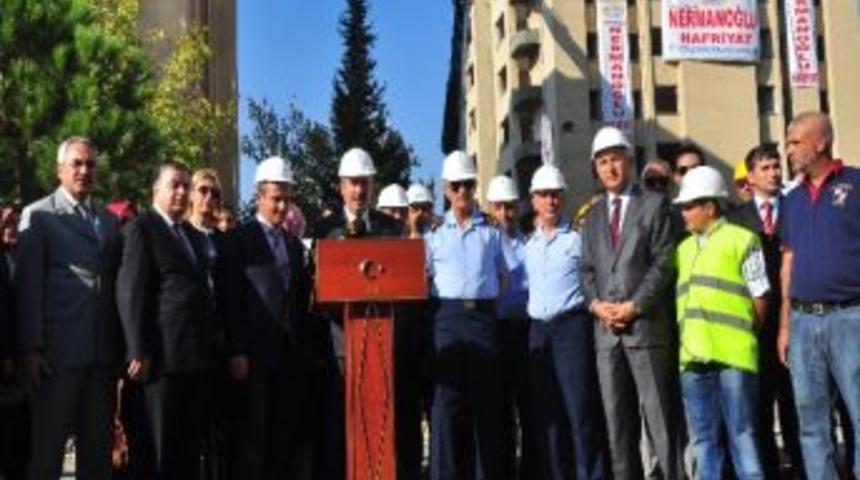 Kensel D&ouml;n&uuml;ş&uuml;me İlk Kazma İzmir&rsquo;de Vuruldu