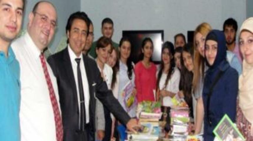 Ga&uuml;n Onkoloji Hastanesine Kitap Bağışı Yapıldı