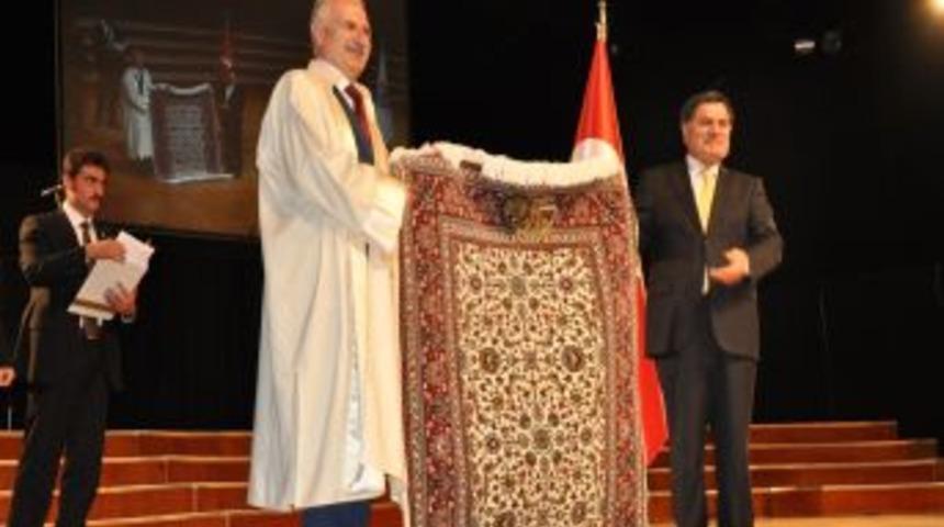 Kılı&ccedil;: &Uuml;niversitelerde Temek Haklar Yok Edilerek, Insanlık Onuru Hi&ccedil;e Sayıldı