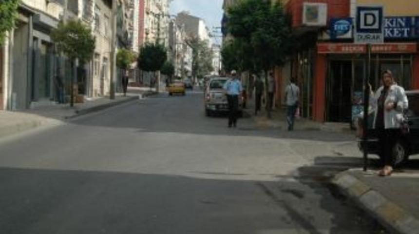 Kumyol Caddesine Yeni Otob&uuml;s Durağı