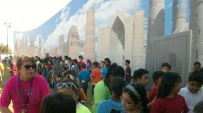 Teksas'taki Festivalde Adana Tanıtıldı