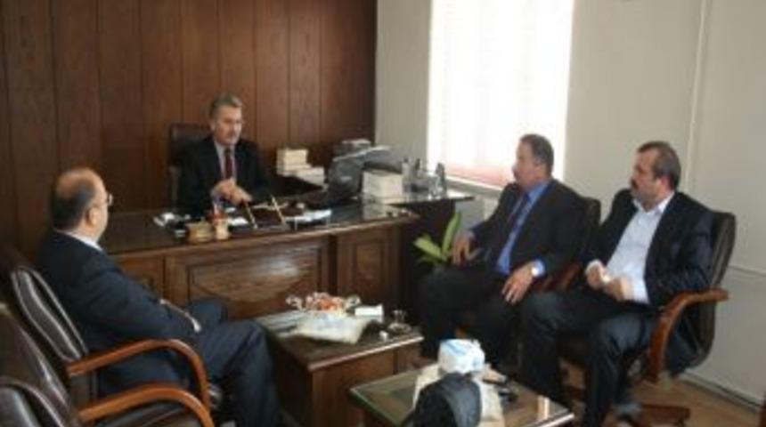 Meclis &Uuml;yelerinden M&uuml;ft&uuml;ye Ziyaret