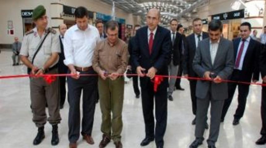 Mahkumların Yaptığı Eserler Avm&rsquo;de Sergilendi