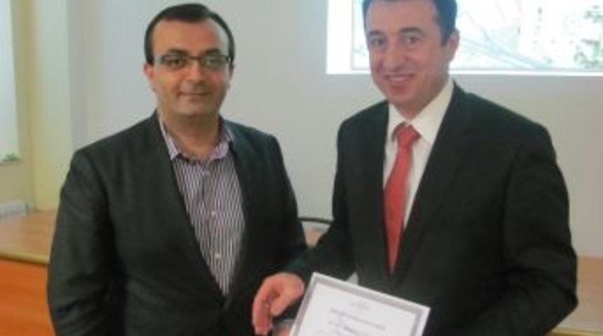 T&uuml;rkiye'de İlk Kez, Bir Hastaya 'eriyen Stent' Takıldı