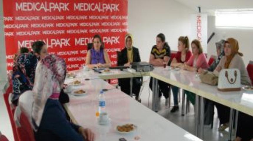 "Anne S&uuml;t&uuml; Mikrop &Uuml;retmez, Hastalık Kaynağı Olmaz"