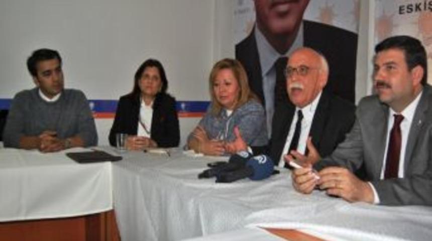 Ak Parti'nin "halk Buluşması" Toplantısı Yapıldı