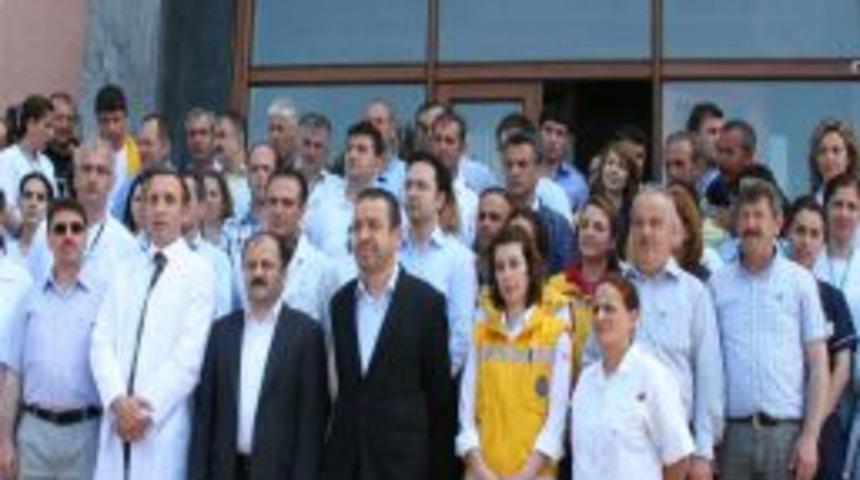 Trabzon&rsquo;da 'başhekim, Doktorun Saldırısına Uğradı' Iddiası