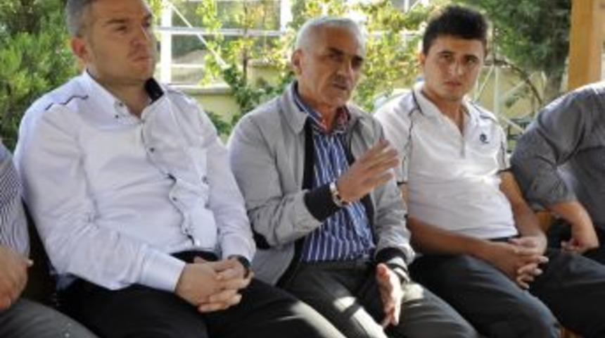 As Başkan Y&uuml;ce: Ya Maddi Destek Gelir Ya Da Anahtarını G&ouml;t&uuml;r&uuml;r Valimize Veririz
