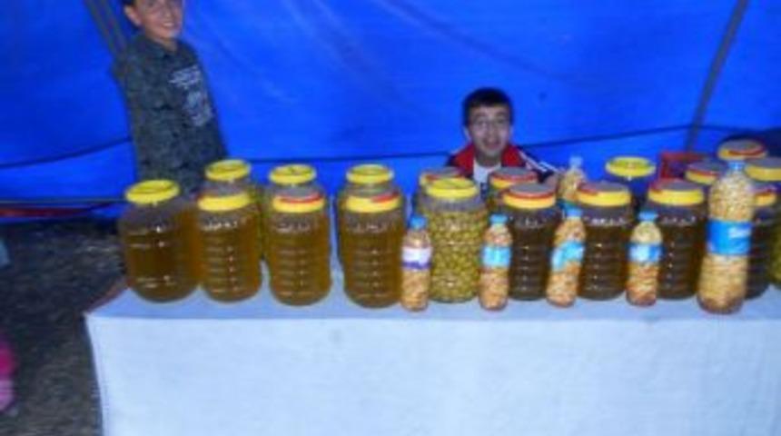 K&ouml;yl&uuml;, Zeytinini Marka Yapmak I&ccedil;in Festival D&uuml;zenledi