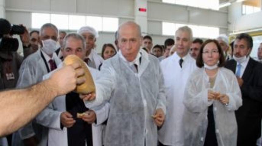 Mhp Lideri Bah&ccedil;eli&rsquo;den G&uuml;nl&uuml;k 9 Ekmek