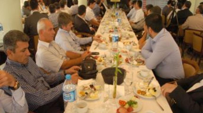 Vali Toprak:Diyarbakır Ekonomisi Gelişiyor, Sabırlı Ve Talepkar Olunmalı