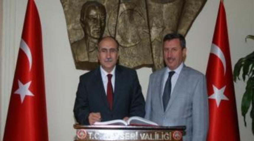 Nevşehir Valisi Savaş&rsquo;tan Vali Yılmaz&rsquo;a Ziyaret