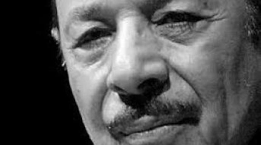 Neşet Ertaş'ın Evine Hırsız Girdi