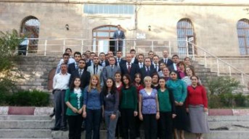 Giresun&rsquo;un Şebinkarahisar Adliyesinde Hsyka&rsquo;nın Kararı İle 1. Sınıfa Ayrılan Hakime Ayşe Beyza İkibaş İ&ccedil;in Mazbata T&ouml;reni D&uuml;zenlendi