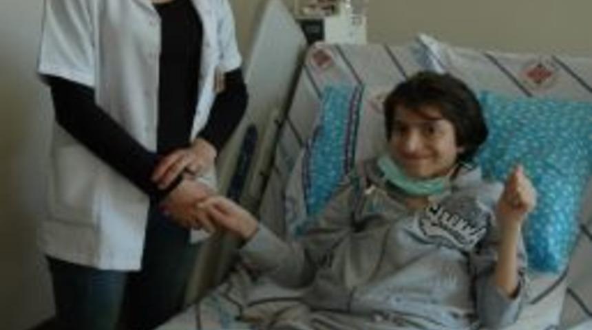 Diyaliz Hastasına Doğum G&uuml;n&uuml;nde Hayat Veren B&ouml;brek