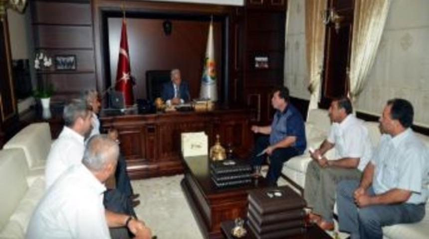 Muhtarlardan Aldırmaz&rsquo;a Teşekk&uuml;r