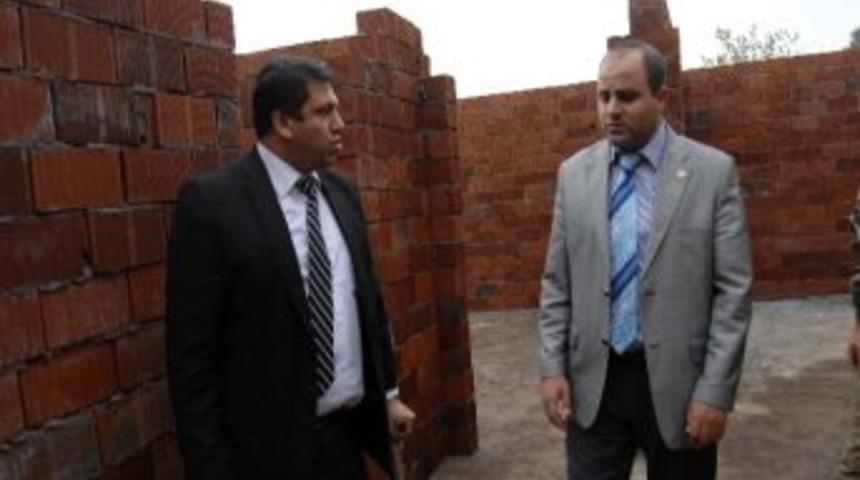 Dicle Kaymakamlığı 15 Aileye Ev Yaptı