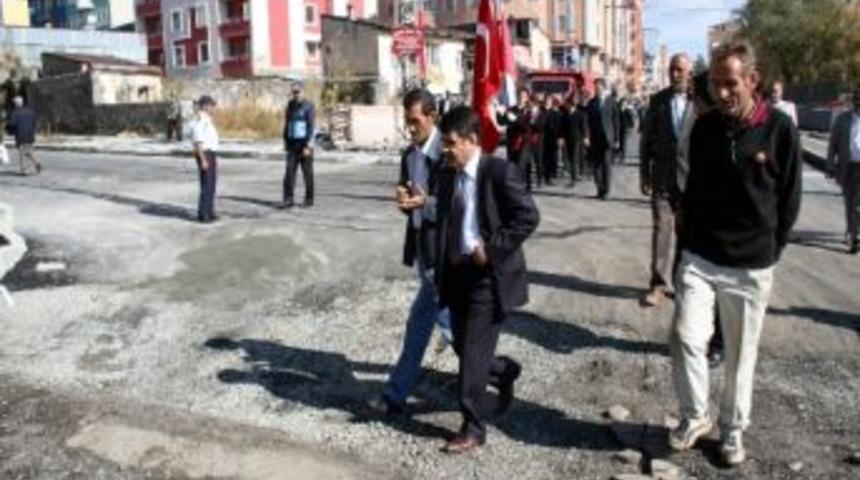 Başkan Bozkuş&rsquo;a Vatandaşlardan İlgi