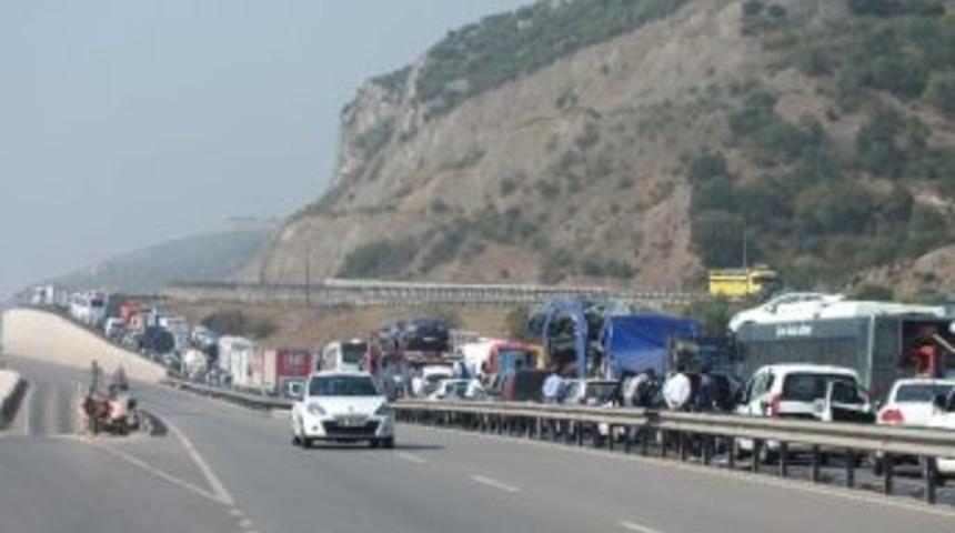 Kocaeli'den İstanbul'a Trafik Fel&ccedil;