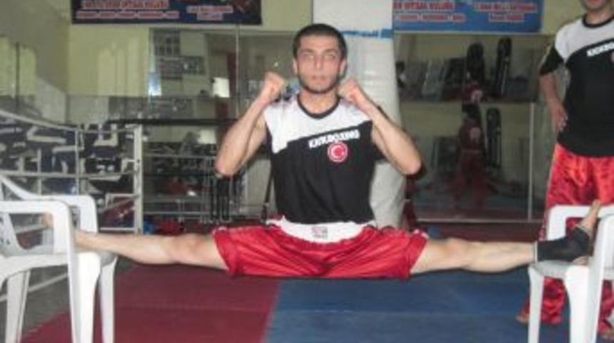 &Ouml;ner, Kick Boksta Osmaniye&rsquo;ye Temsil Edecek