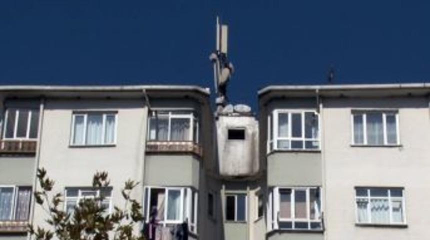 Site Sakinlerinden Baz Istasyonu Eylemi