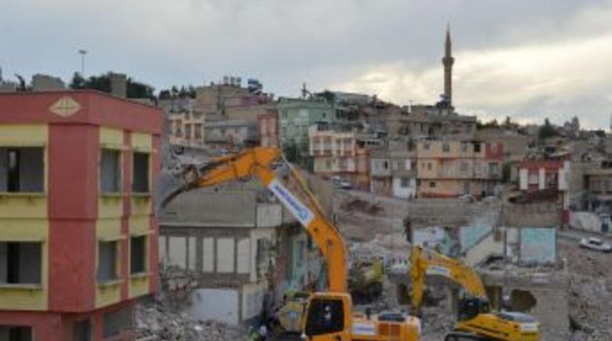 Tahmazoğlu: Kentsel D&ouml;n&uuml;ş&uuml;m&uuml; Vatandaşın Duasını Alarak Yapıyoruz