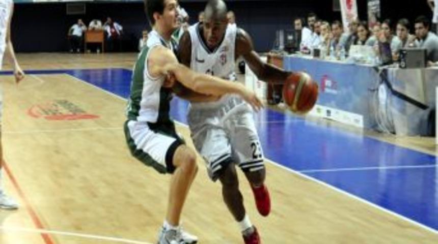 Aliağa Petkim'i De 77-71 Yenen Beşiktaş 3'te 3 Yaptı