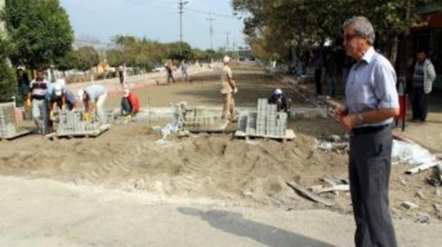 Salur Beldesi Parke Taşı &Ccedil;alışmalarına Başladı