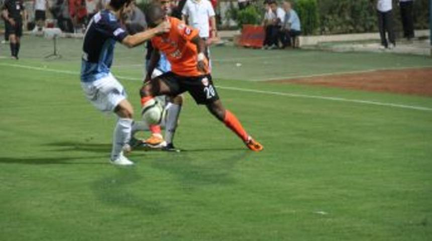 Adana Derbisinde G&uuml;len Taraf Demirspor Oldu