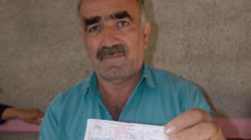 Trafikte şehit babasını yıkan s&ouml;zler