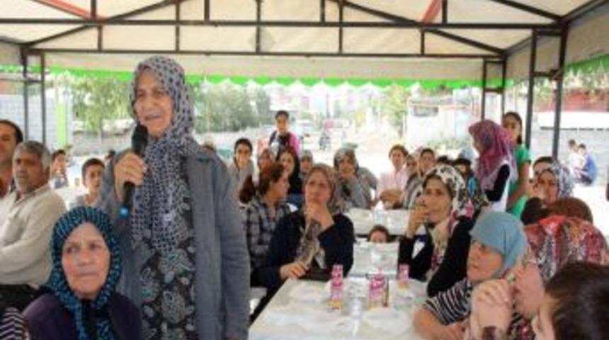 Mahalle Toplantısına Kadınlardan Yoğun İlgi