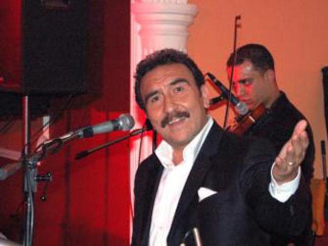 Aslında mutlu değilsin H&uuml;lya! 1