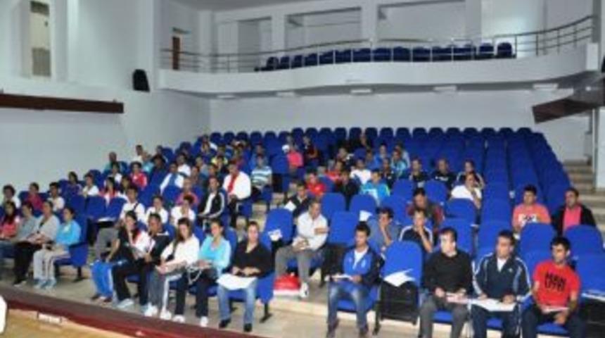 Beden Eğitimi &Ouml;ğretmenleri D&uuml;zce&rsquo;deki Sporu Değerlendirdi