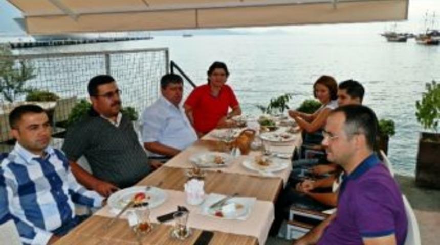 &Ouml;ğrencilerin Tanışma Kahvaltısı