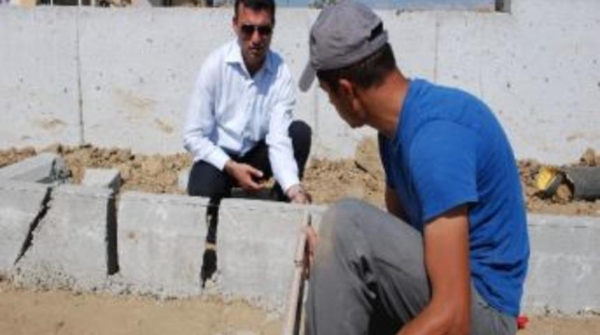 Ortaklar &lsquo;kendi Yolunda&rsquo; Y&uuml;r&uuml;yor