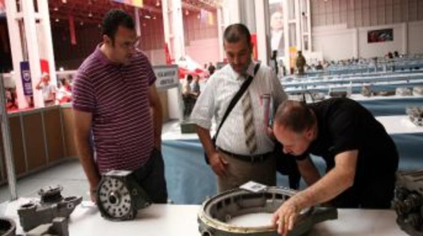 Ga&uuml;n M&uuml;hendislik Fak&uuml;ltesi'nden 4. Tsk Malzeme Yerlileştirme Sergisi'ne Ziyaret