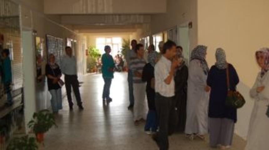 Okullara Alınacak Ge&ccedil;ici İş&ccedil;iler M&uuml;lakatla Belirlendi