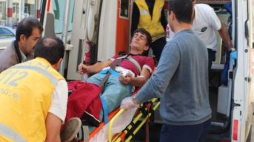 Başına Taktığı Kaskı Hayatını Kurtardı