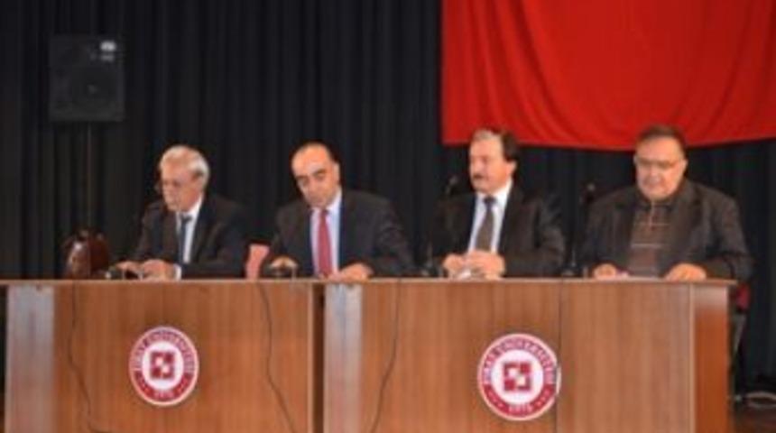 İshak Sunguroğlu`nu anma paneli