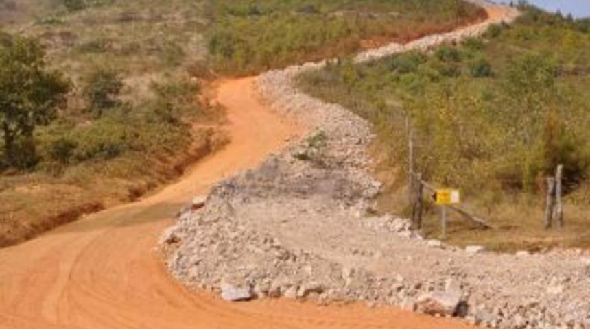 G&ouml;zetleme Kulesi Yolu Elden Ge&ccedil;ti