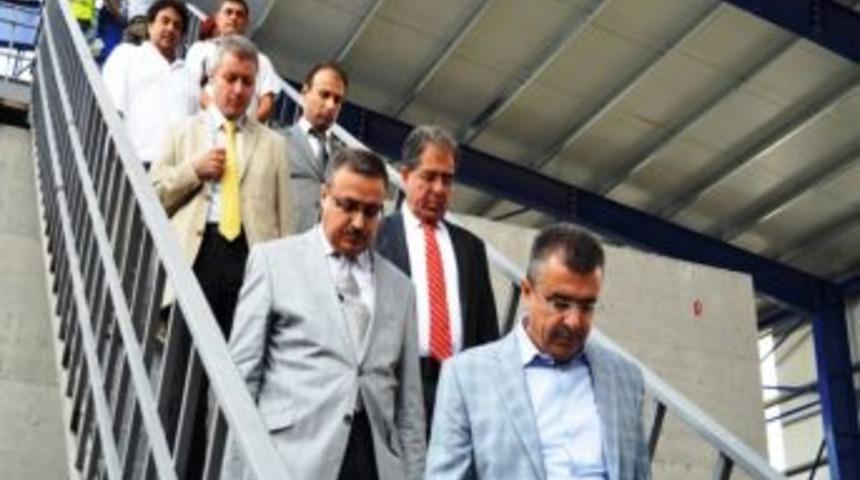 Vali Lekesiz: D&uuml;zenli Depolanan &Ccedil;&ouml;plerin Geri D&ouml;n&uuml;ş&uuml;m&uuml; Sağlanmalı