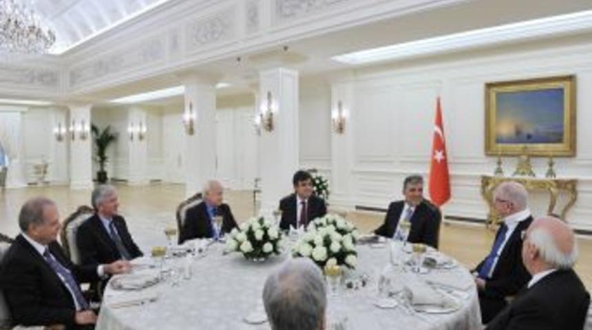 Yeni Y&uuml;ksek&ouml;ğretim Sistemi, &Ccedil;ankaya Sofrası&rsquo;nda Ele Alındı