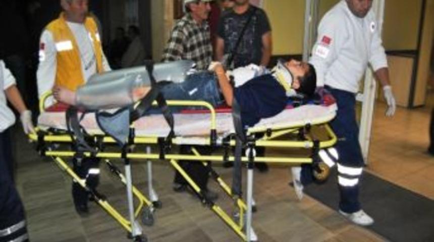 Eskişehir'de Trafik Kazası: 4 Yaralı