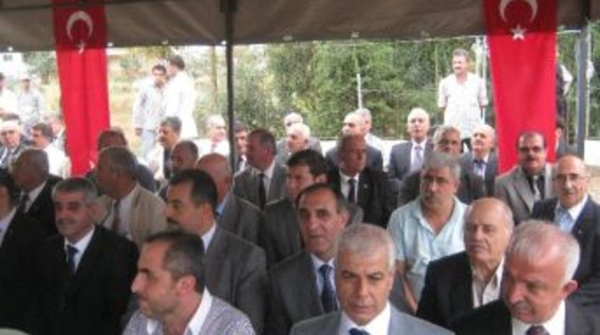 Asfalt &Ccedil;alışması T&ouml;renle Başladı