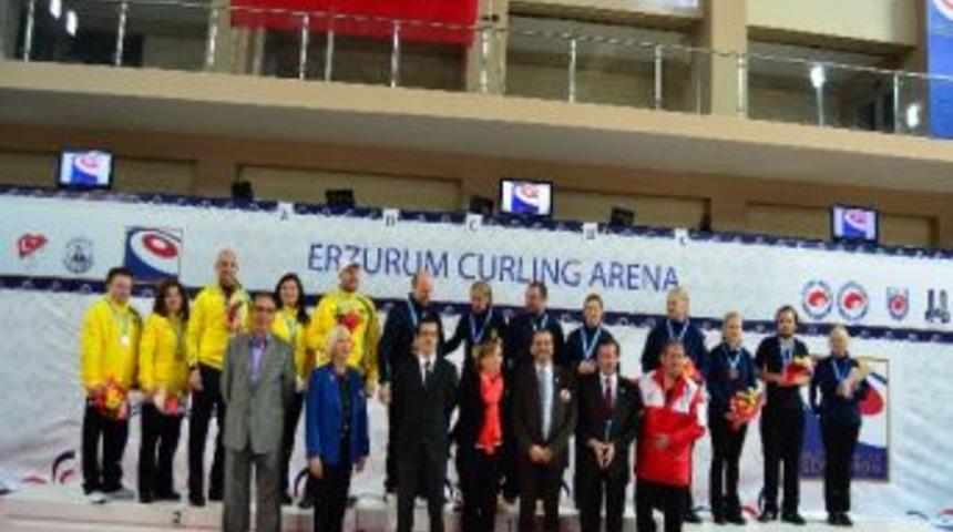 Curlingte Avrupa&rsquo;nın En B&uuml;y&uuml;y&uuml; İsko&ccedil;ya
