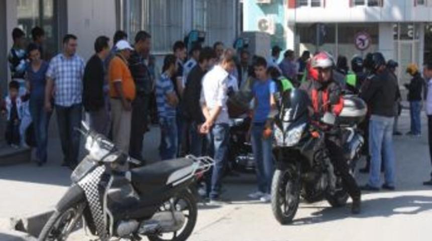 Motorsiklet Tutkunları Uzunk&ouml;pr&uuml;l&uuml;lerle Buluştu