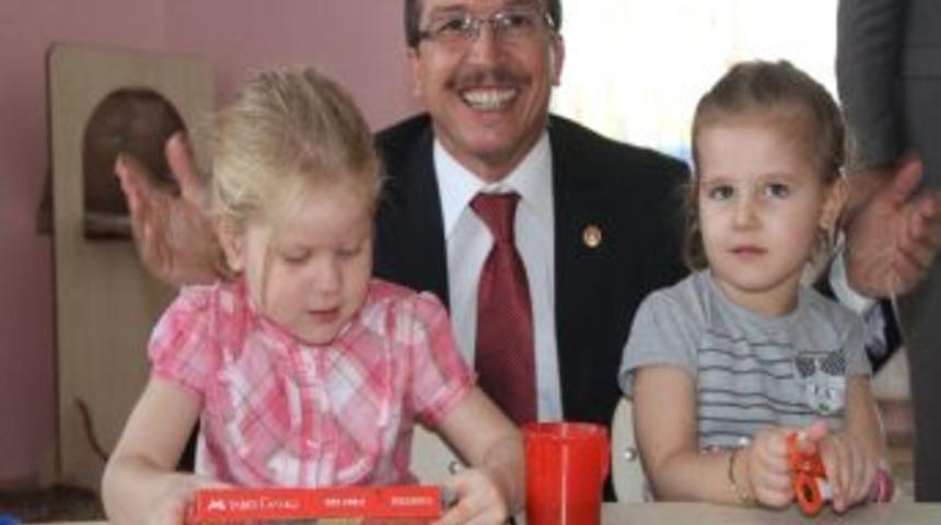 Akhisar'da Okul &Ouml;ncesi Eğitim Kurumları